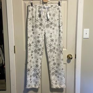 Cozy Snowflake Print Pajama Pants